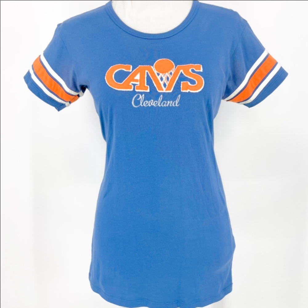 Vintage Cleveland Cavaliers Lebron James ‘07 championship playoff game tee Large